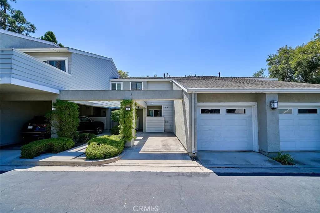 380 Deerfield, Irvine, CA — listing photo 1