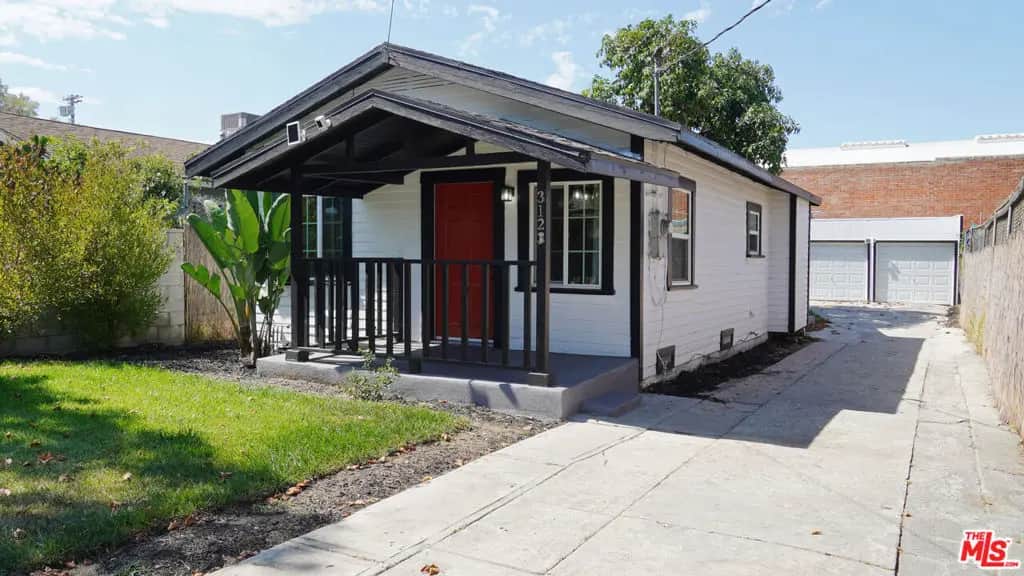 3123 W 67th Street, Los Angeles, CA — listing photo 1