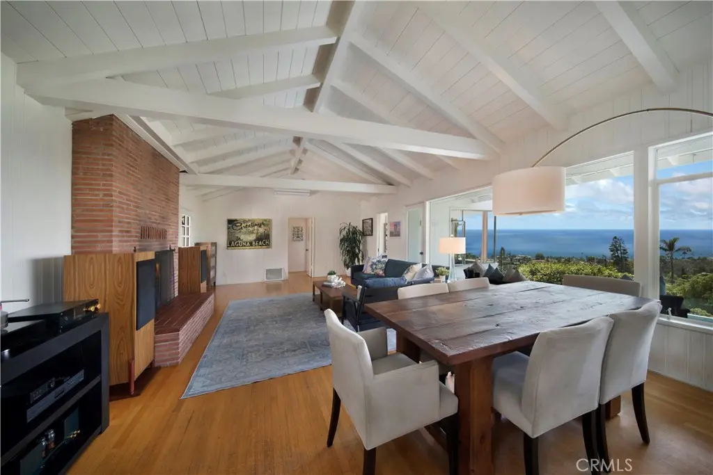 933 Coast View Drive, Laguna Beach, CA — listing photo 1