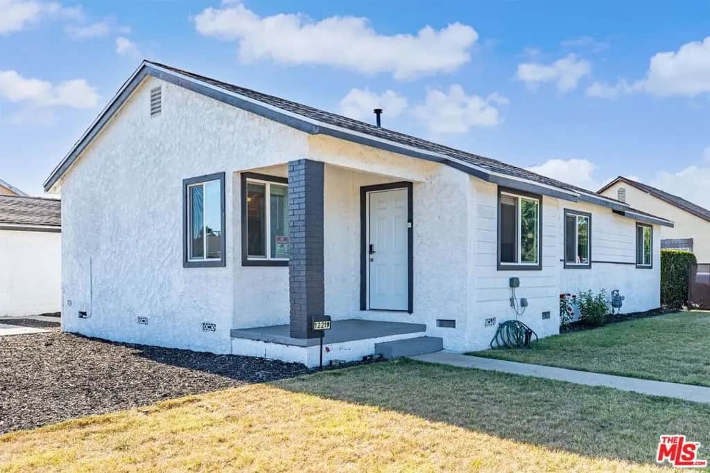 12219 S Central Avenue, Los Angeles, CA — listing photo 1