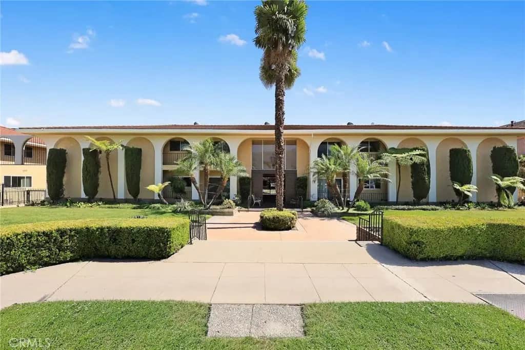 630 W Huntington Drive 216, Arcadia, CA — listing photo 1