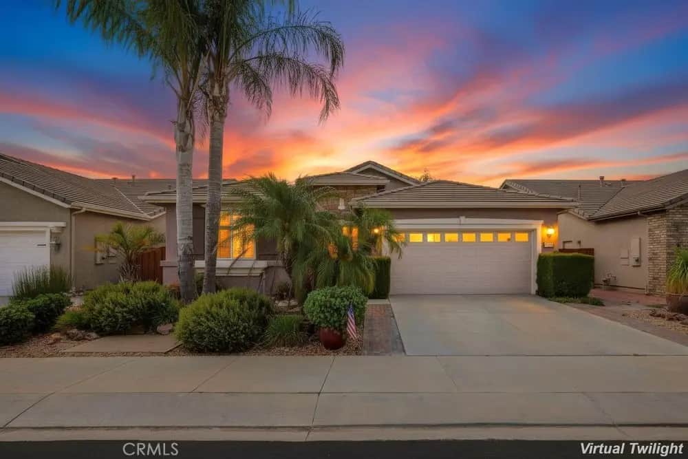 7975 Bogey, Hemet, CA — listing photo 1