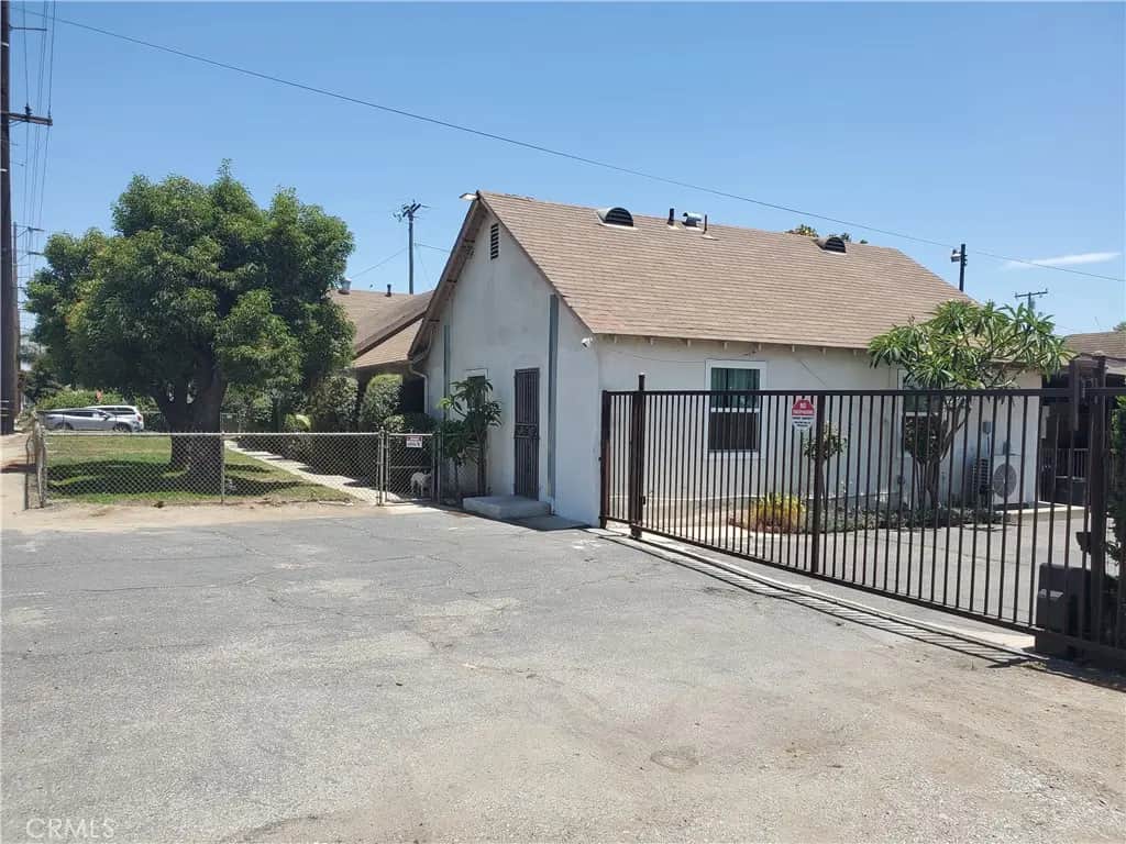 5095 Phillips, Ontario, CA — listing photo 1