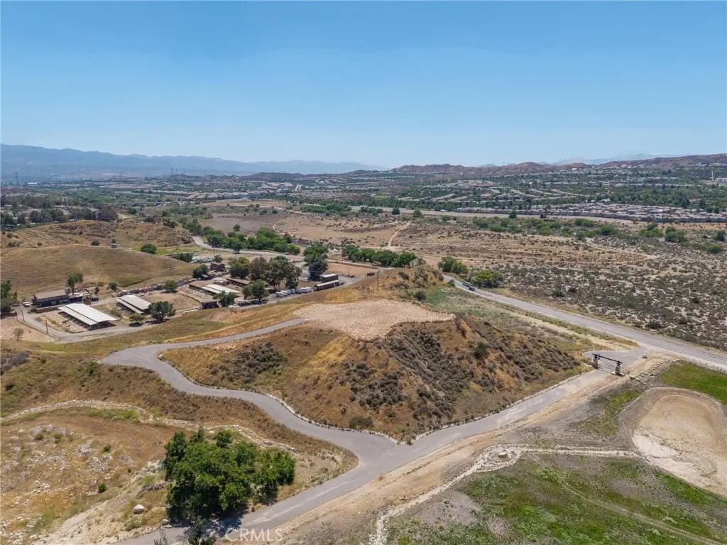28774 San Francisquito Canyon Road, Saugus, CA — listing photo 1