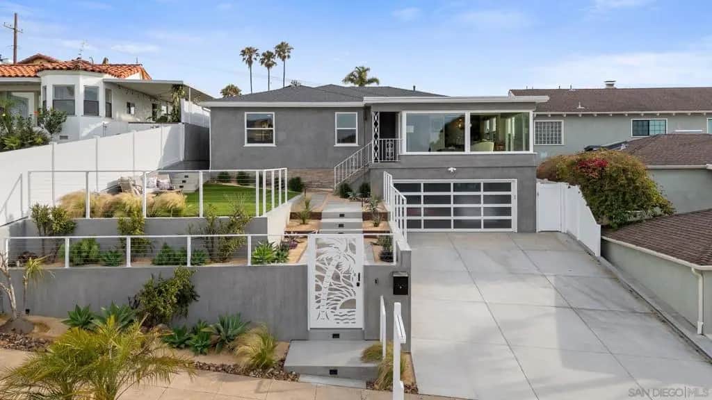 4483 Saratoga, San Diego, CA — listing photo 1