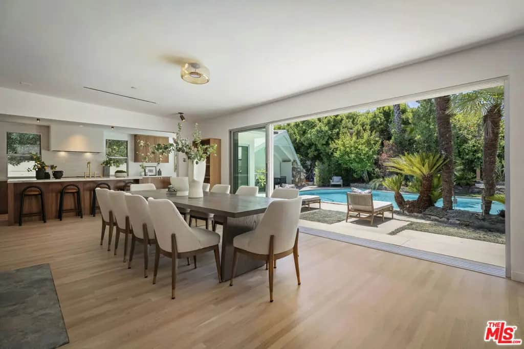 2235 Chislehurst Drive, Los Angeles, CA — listing photo 1