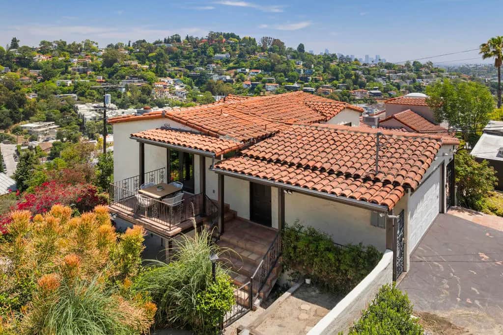 3756 Clayton Avenue W, Los Angeles, CA — listing photo 1