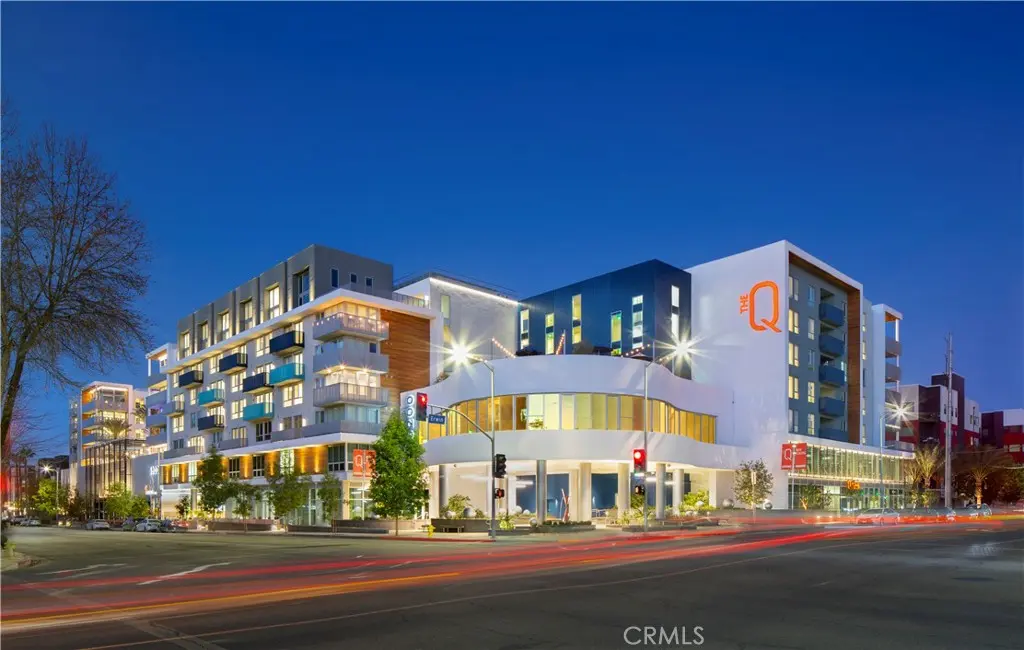 6200 Variel Avenue 342, Woodland Hills, CA — listing photo 1