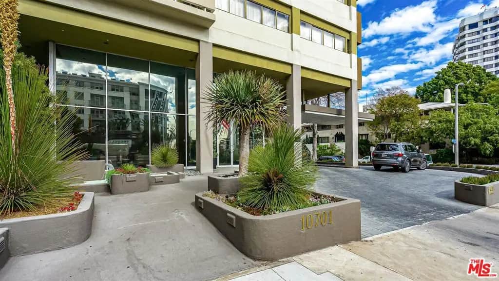 10701 Wilshire 1206, Los Angeles, CA — listing photo 1