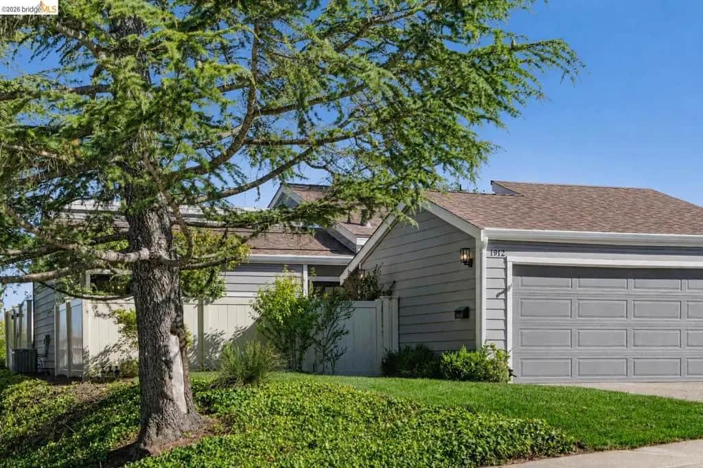 1912 Ascot Dr, Moraga, CA — listing photo 1