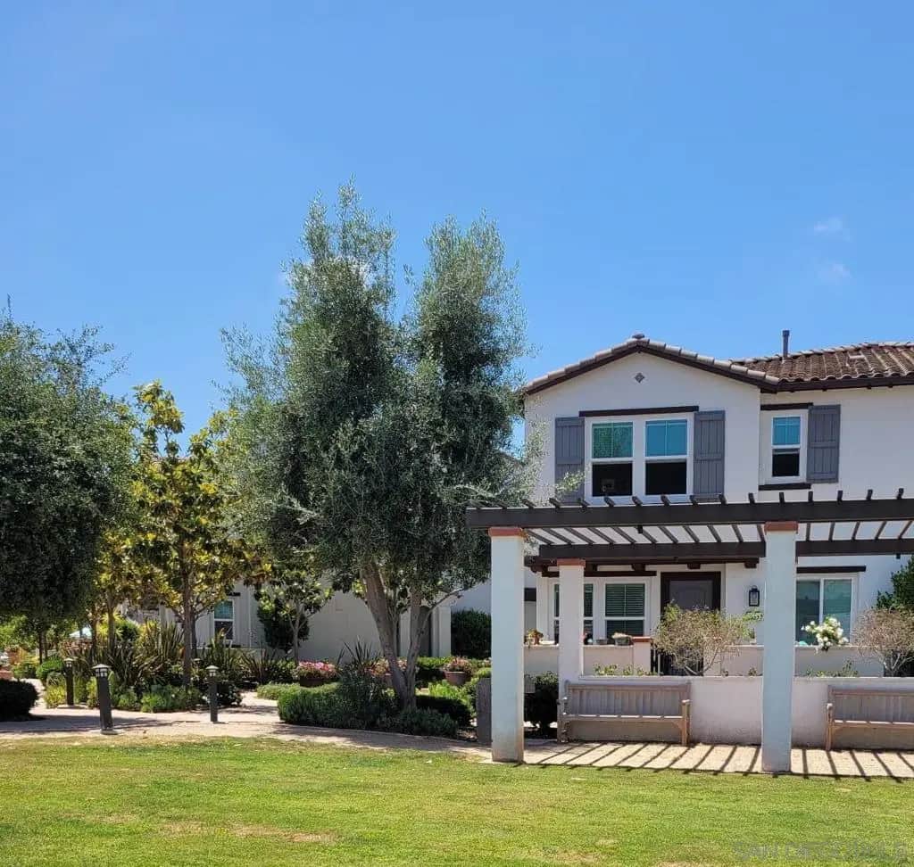 4134 Vela Way, Oceanside, CA — listing photo 1