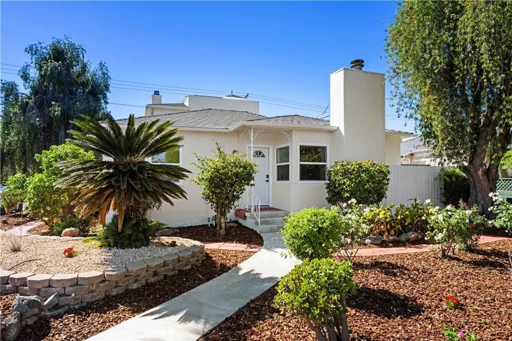 2759 S Barrington Avenue, Los Angeles, CA — listing photo 1