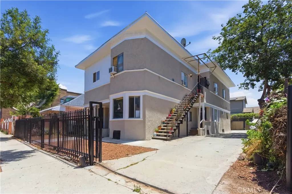 2208 Toberman Street, Los Angeles, CA — listing photo 1