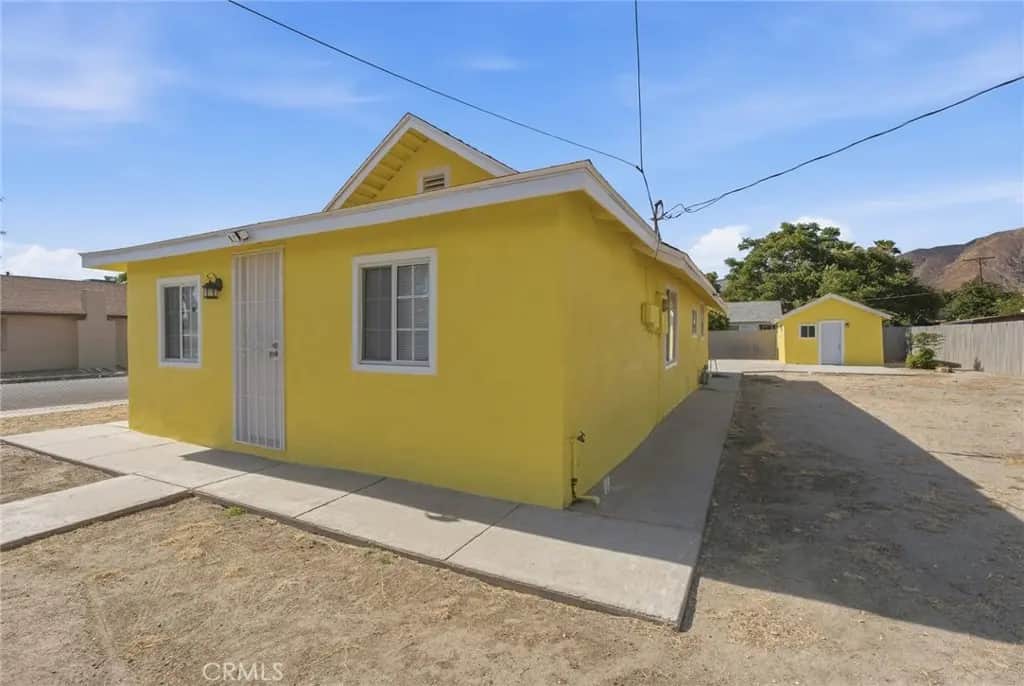359 E 1st, San Jacinto, CA — listing photo 1