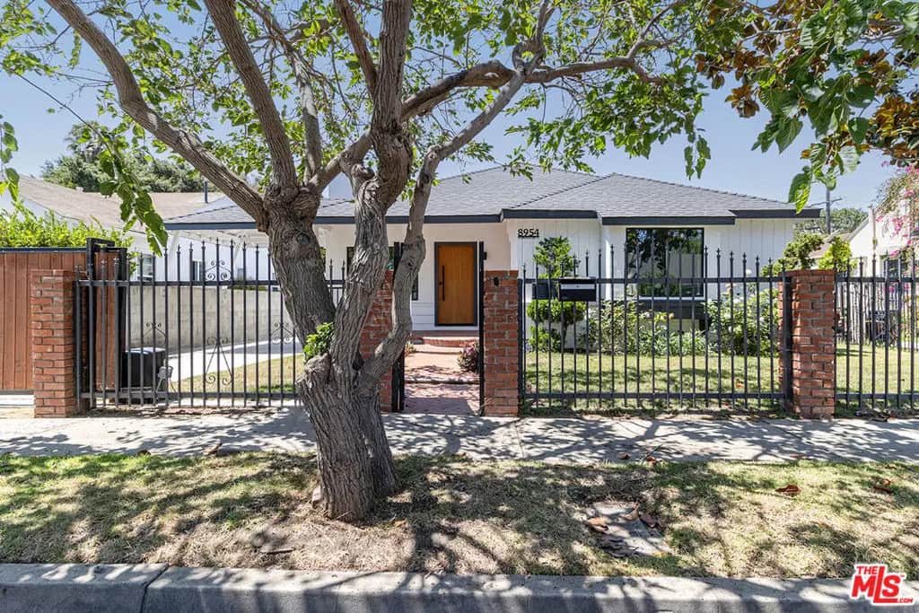8954 Kramerwood Place, Los Angeles, CA — listing photo 1