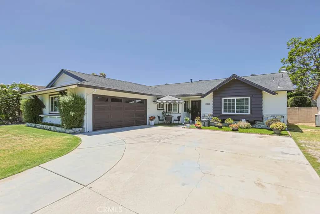 17819 Bay, Fountain Valley, CA — listing photo 1