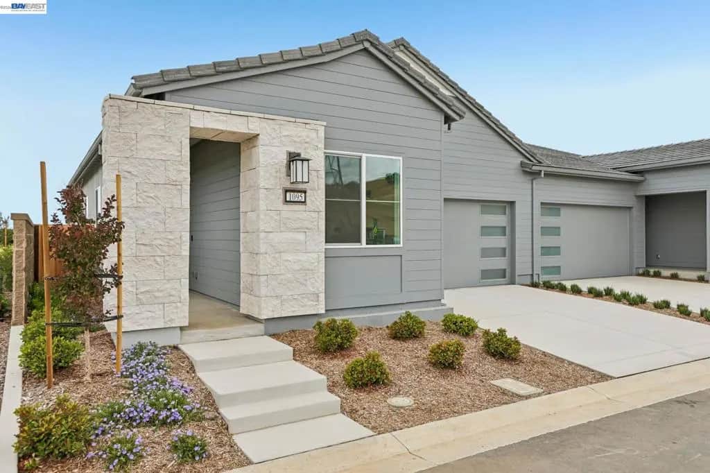 1095 Riverbend Drive, Brentwood, CA — listing photo 1