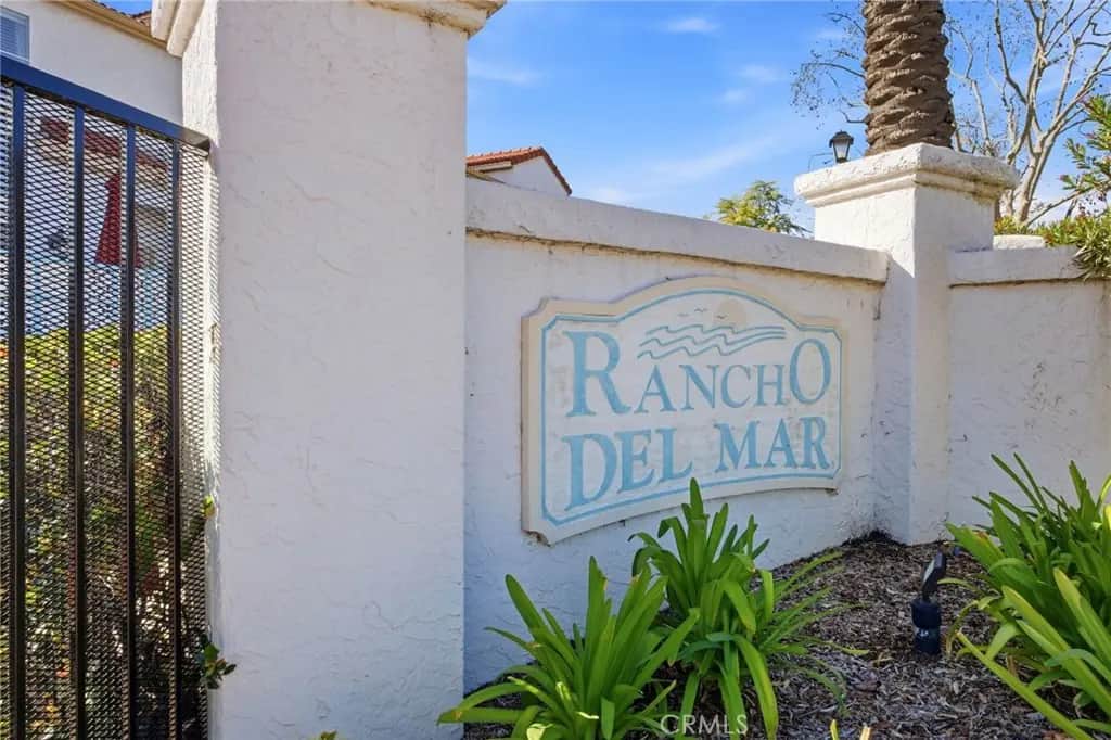 29489 Cara Way, Temecula, CA — listing photo 1