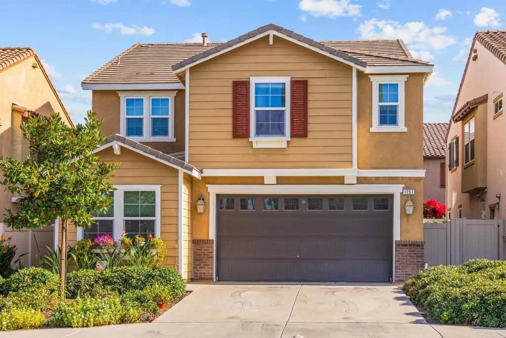 1251 S Magnolia Avenue, El Cajon, CA — listing photo 1