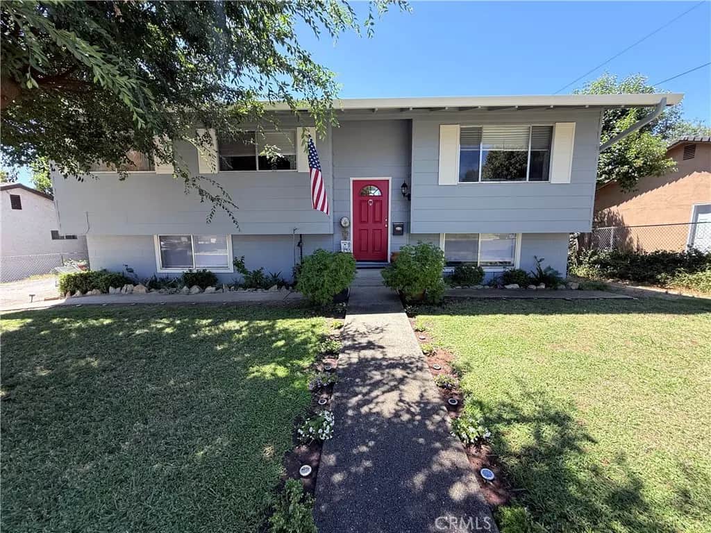 23 Las Plumas Way, Oroville, CA — listing photo 1