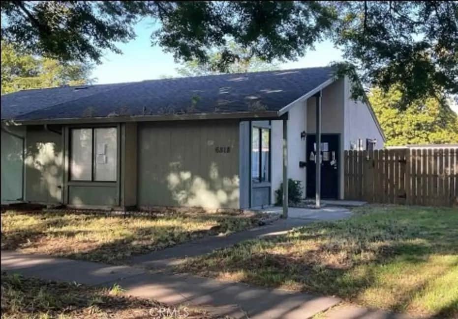 6818 Herndon, Stockton, CA — listing photo 1