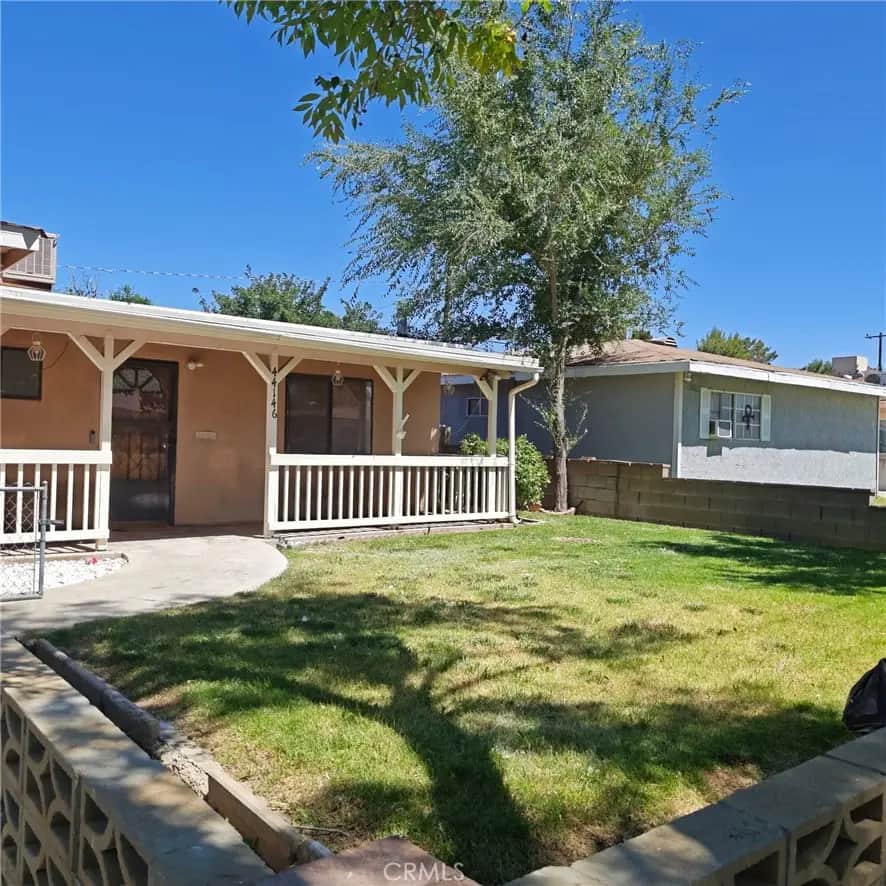 44146 Fern, Lancaster, CA — listing photo 1