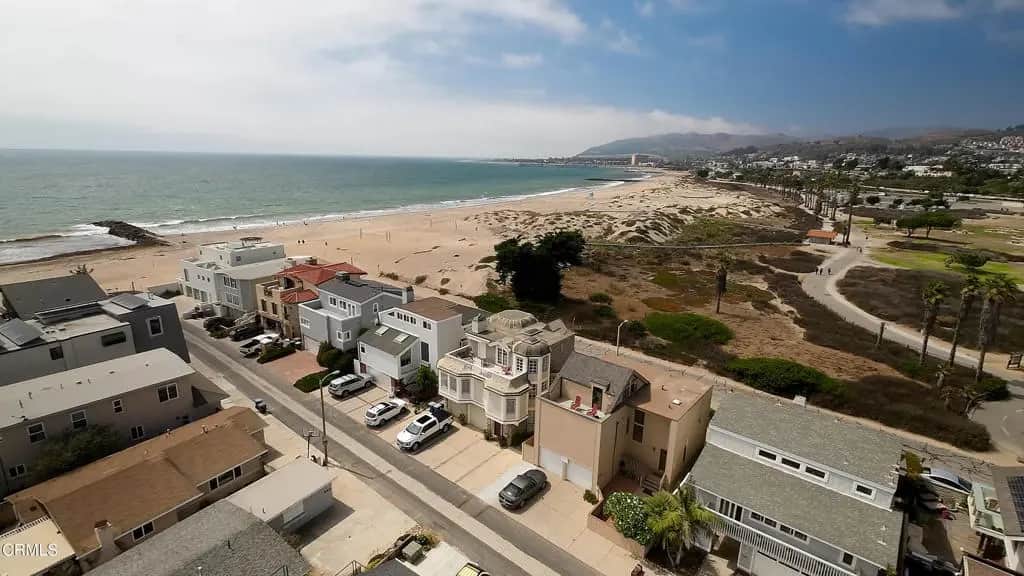 945 Sharon Lane, Ventura, CA — listing photo 1