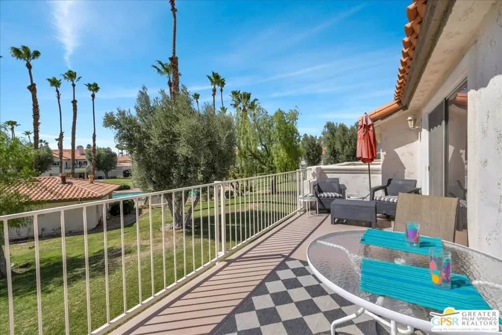688 Vista Lago Circle, Palm Desert, CA — listing photo 1