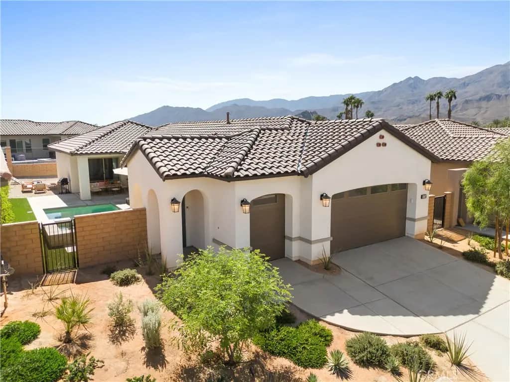 55724 Isleworth, La Quinta, CA — listing photo 1