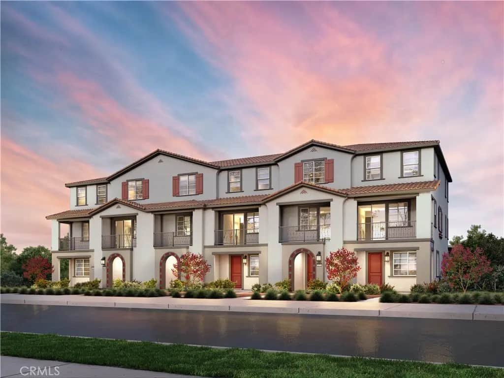 4700 Merida Way, Oceanside, CA — listing photo 1