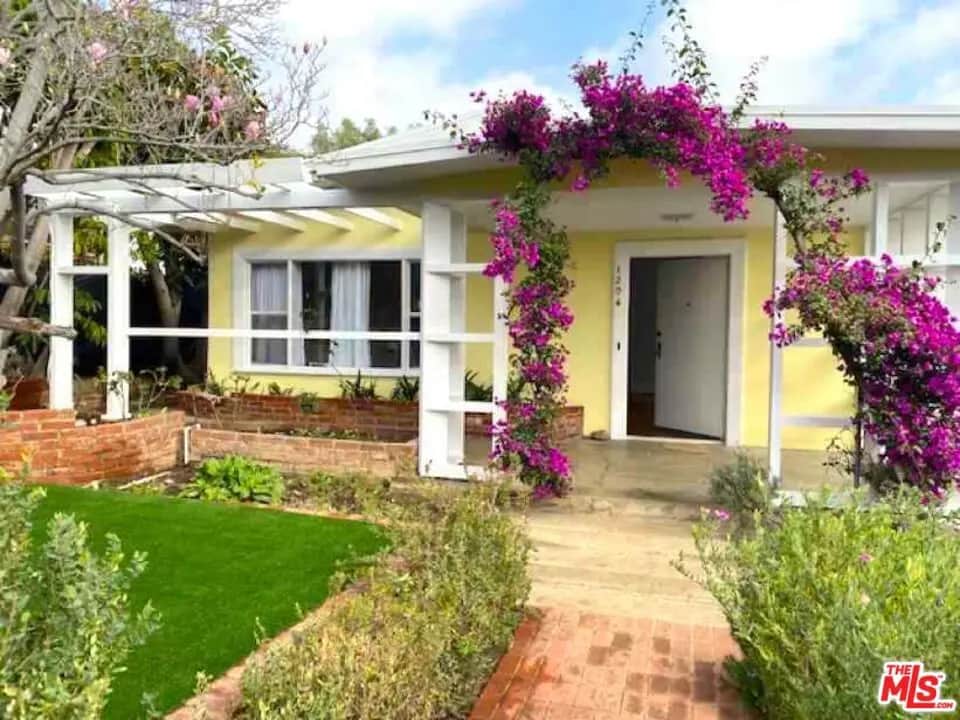 1204 N Hilldale Avenue, Los Angeles, CA — listing photo 1