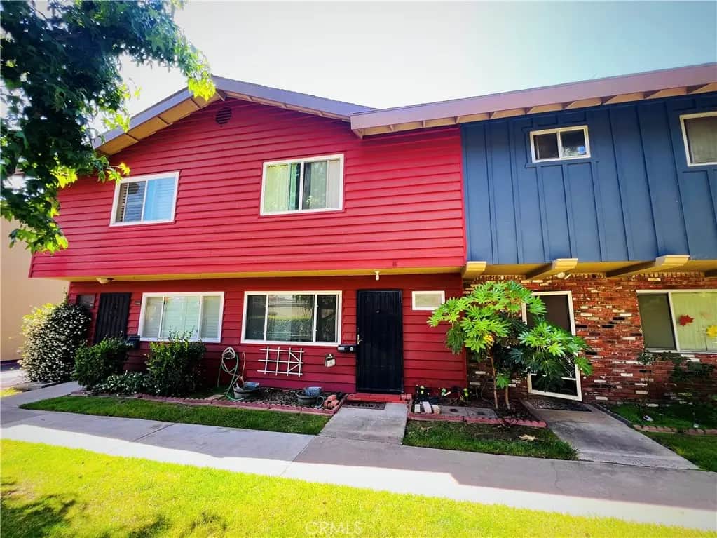 13666 Red Hill 63, Tustin, CA — listing photo 1