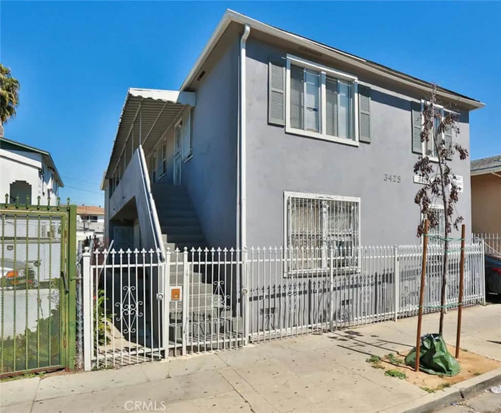 3425 Hyde Park Boulevard, Los Angeles, CA — listing photo 1