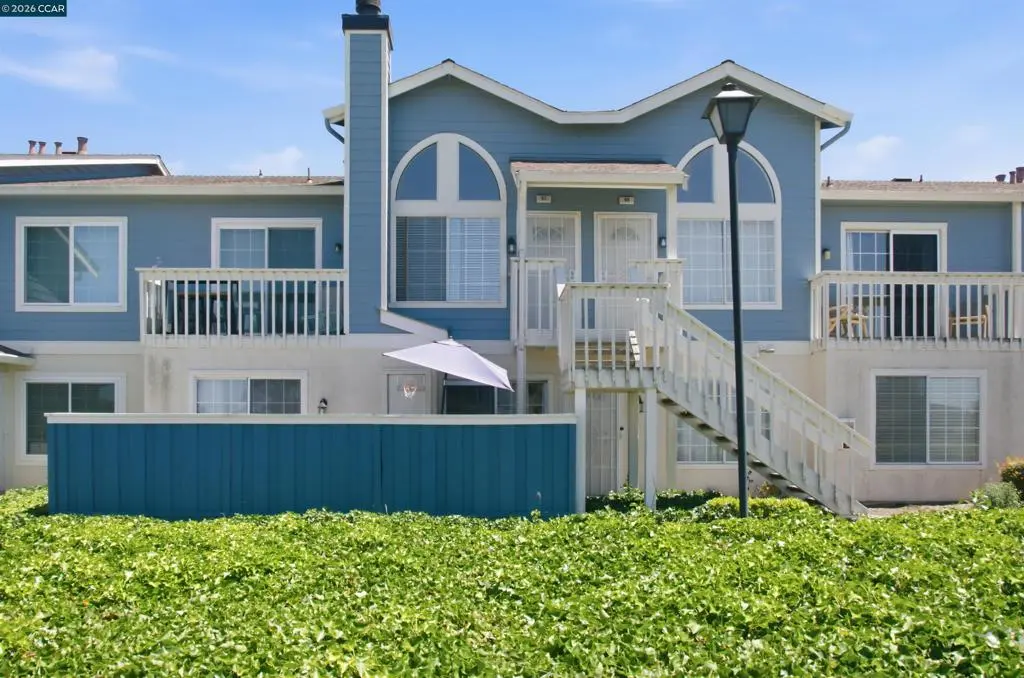 90 Glenwood, Hercules, CA — listing photo 1