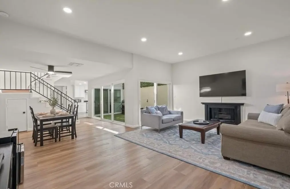 308 1/2 Commonwealth Avenue, Los Angeles, CA — listing photo 1