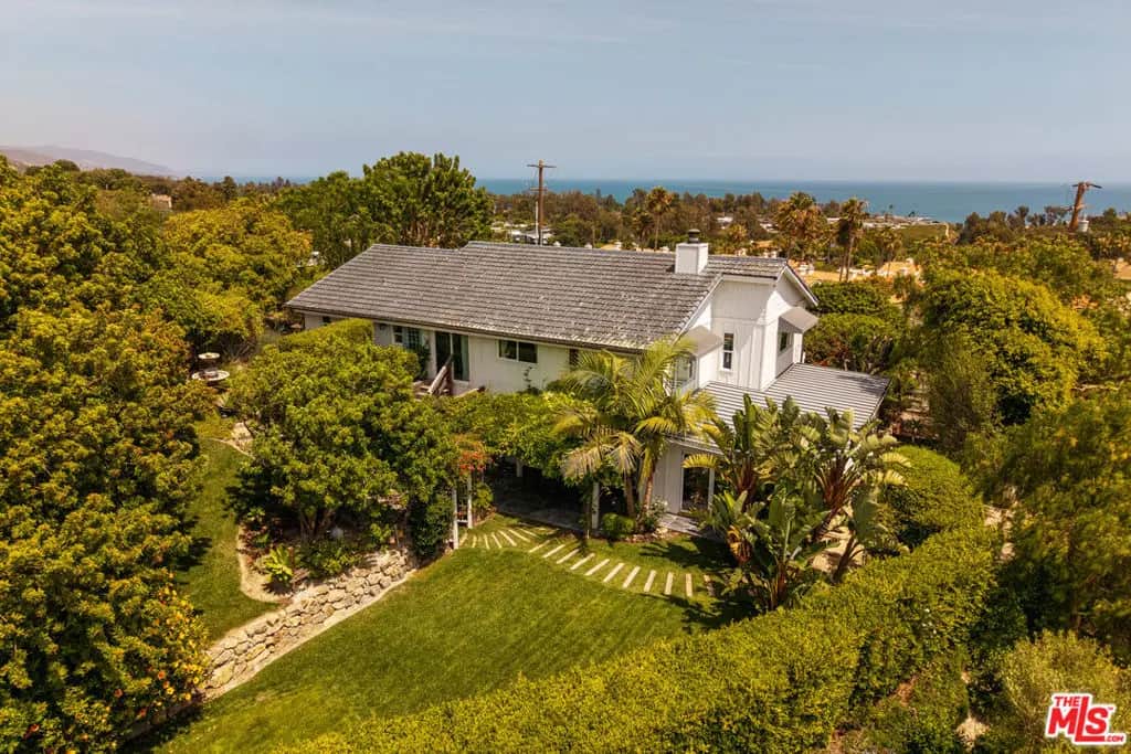 6363 Zumirez Drive, Malibu, CA — listing photo 1