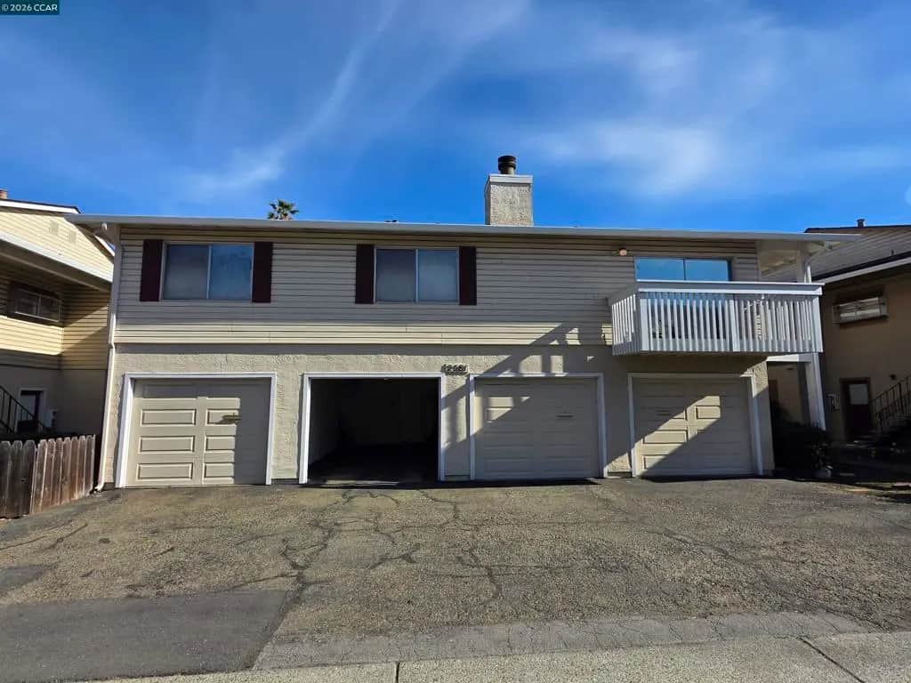 2581 El Portal Dr C, San Pablo, CA — listing photo 1
