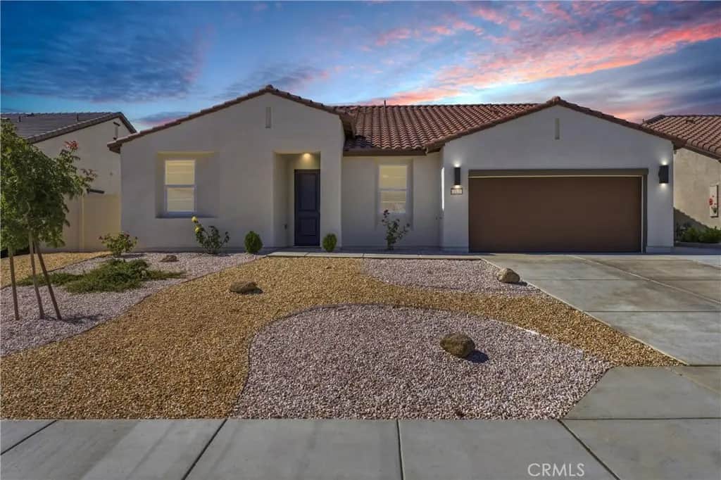 212 Artina, Tehachapi, CA — listing photo 1