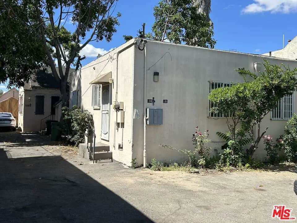 186 E Vernon Avenue, Los Angeles, CA — listing photo 1