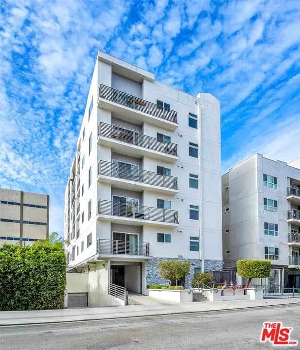 3951 Ingraham Street, Los Angeles, CA — listing photo 1