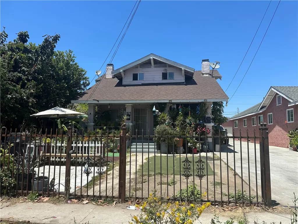927 W 48th Street, Los Angeles, CA — listing photo 1
