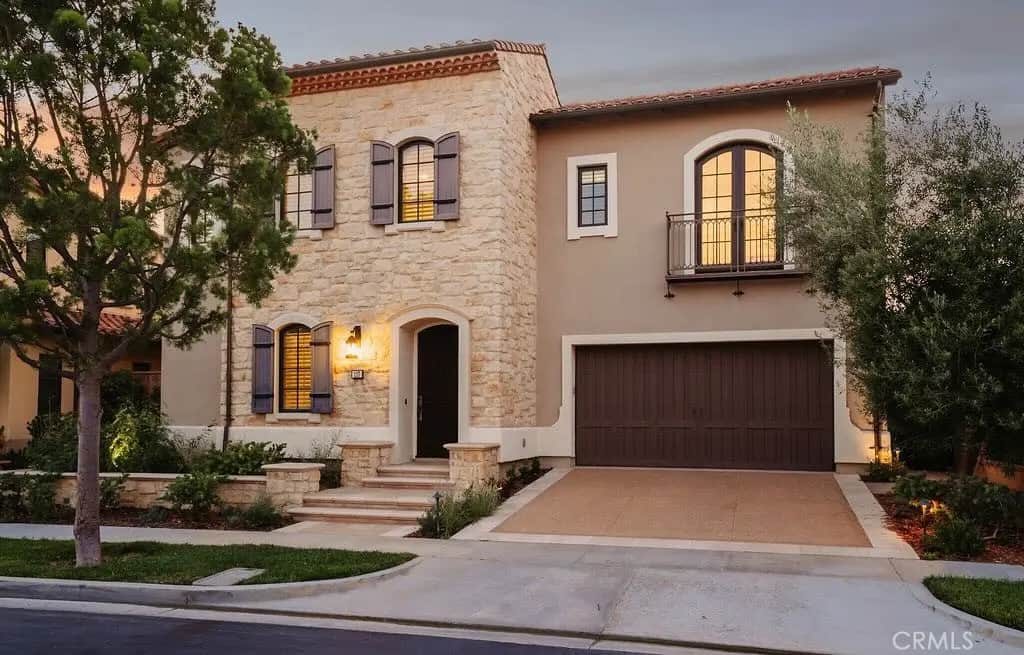 117 Andirons, Irvine, CA — listing photo 1