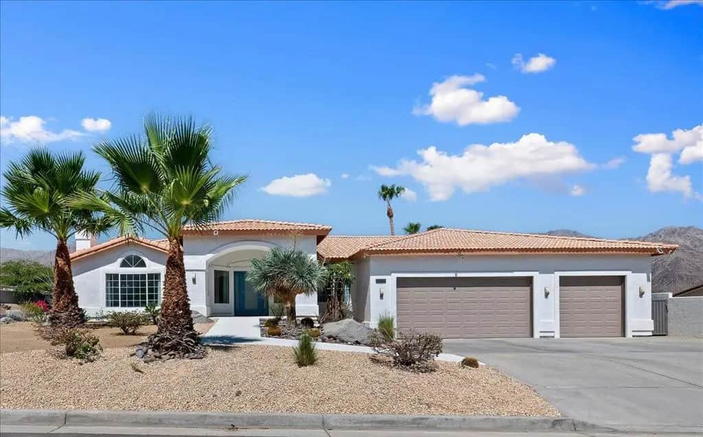 53245 Avenida Martinez, La Quinta, CA — listing photo 1