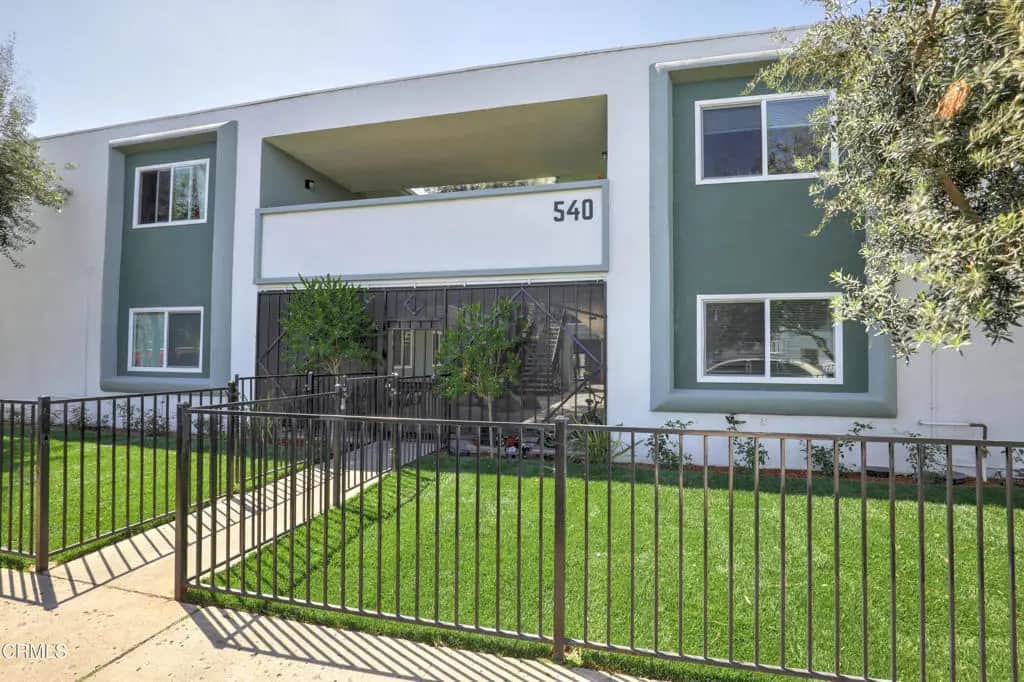540 Cuesta Del Mar Drive, Oxnard, CA — listing photo 1