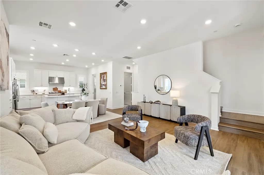 259 Lynx, Irvine, CA — listing photo 1