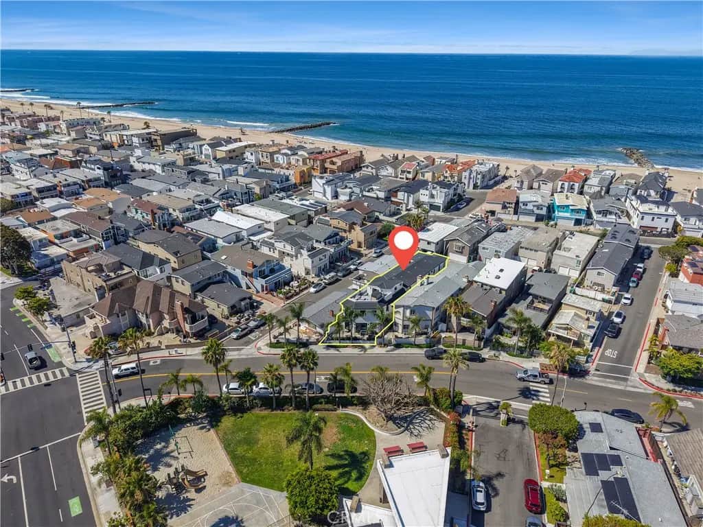 4703 River, Newport Beach, CA — listing photo 1