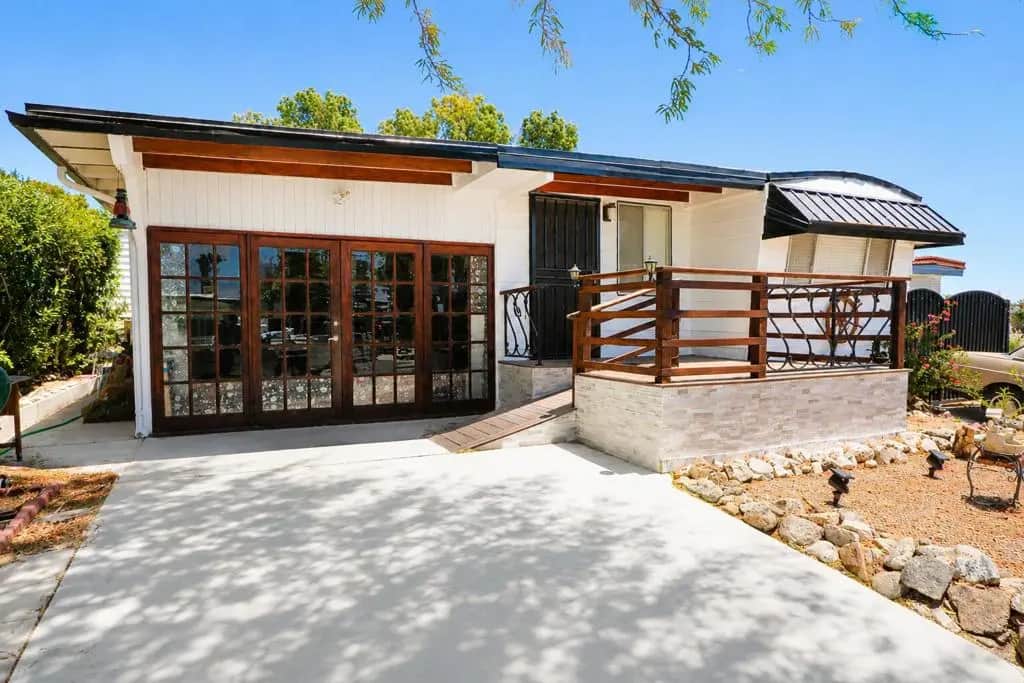 69360 Poolside Drive, Desert Hot Springs, CA — listing photo 1