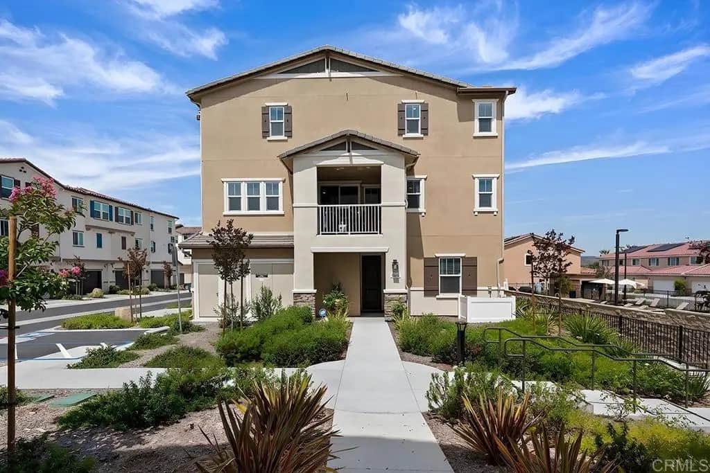 8654 Amherst, Santee, CA — listing photo 1