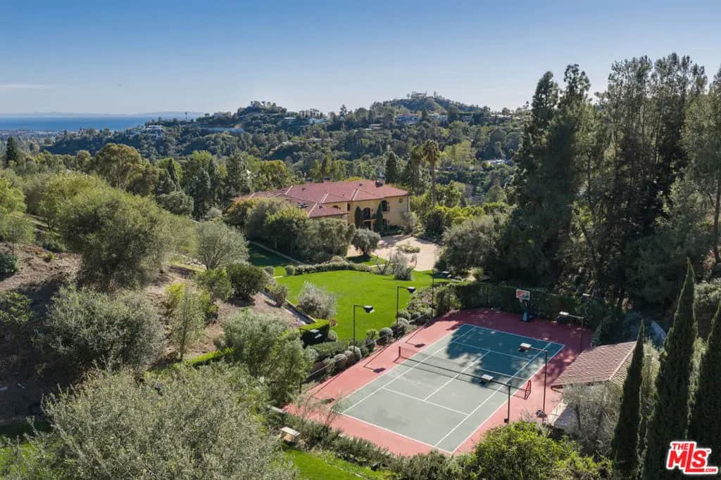 13058 Rivers Road, Los Angeles, CA — listing photo 1