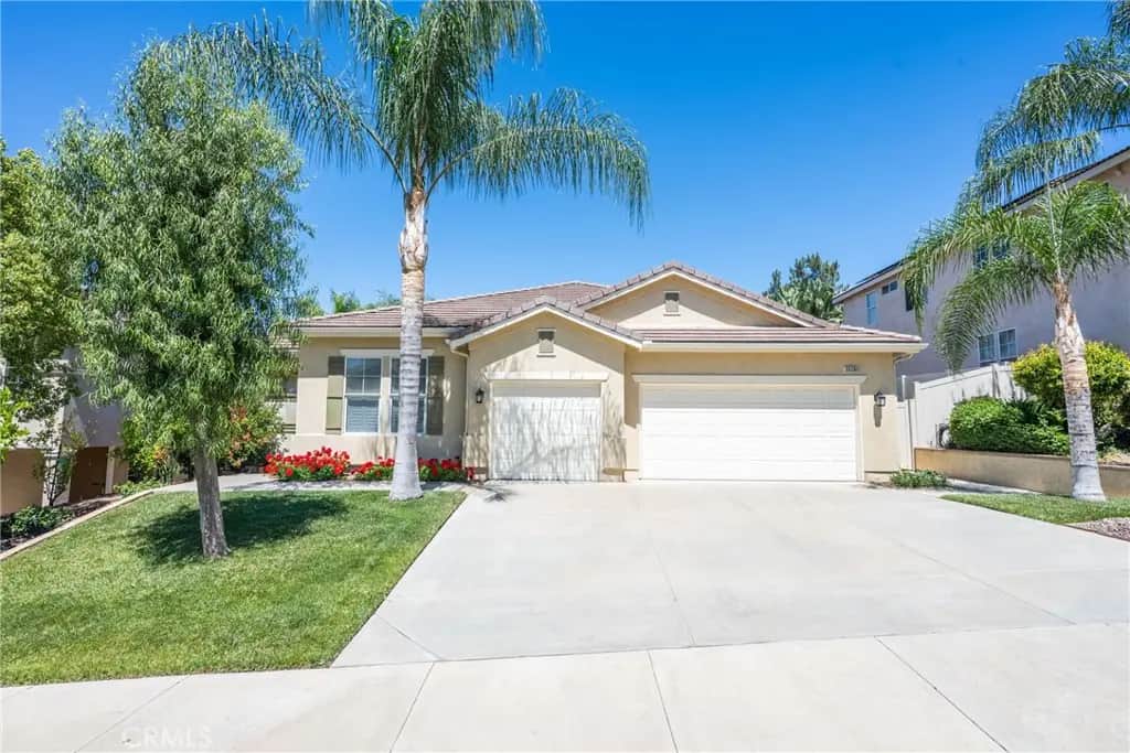 35281 Portola, Wildomar, CA — listing photo 1